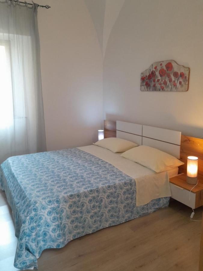 Casa Vicino Al Mare Villa ปีออมบีโน ภายนอก รูปภาพ